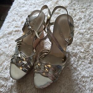 Guess Metallic Gold Woven T-Strap Wedge Sandals - Women SZ 10 M !!!
